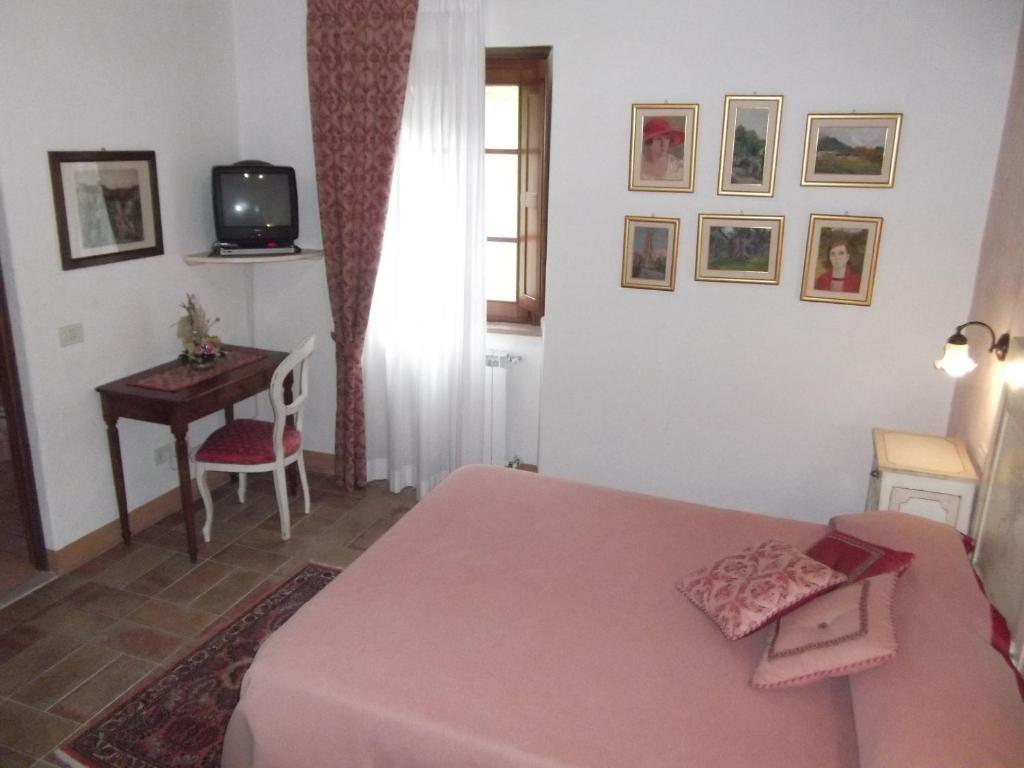 L'Arcadia ξενώνας Pietrasanta Δωμάτιο φωτογραφία